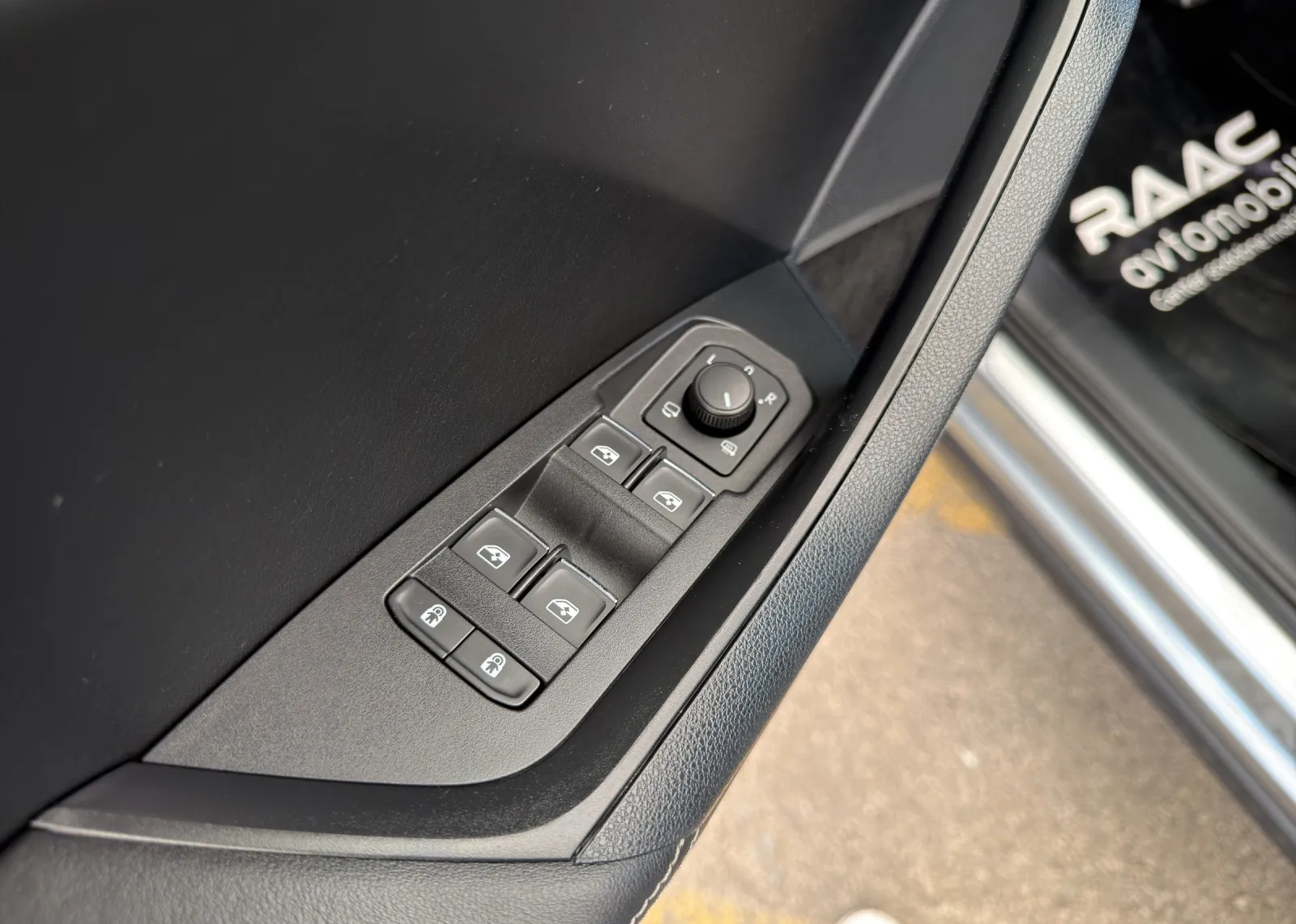 Zunanja slika - Škoda Kodiaq - 2,0 TDI AUT. - 15