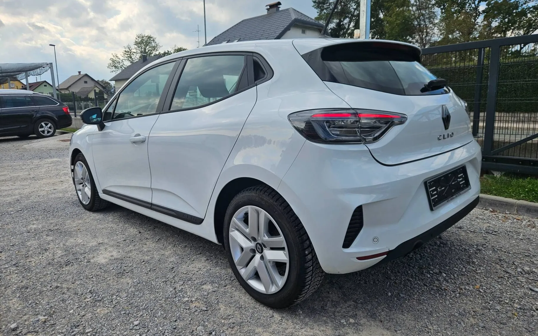 Zunanja slika - Renault Clio - TCe 90  1.LASTNIK SLO SAMO 84000KM - 3