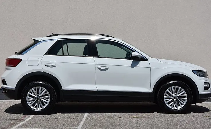 Zunanja slika - Volkswagen T-Roc - 1.5 TSI Style DSG-KAMERA-RADAR-ODLIČEN-KREDIT-PDC - 5