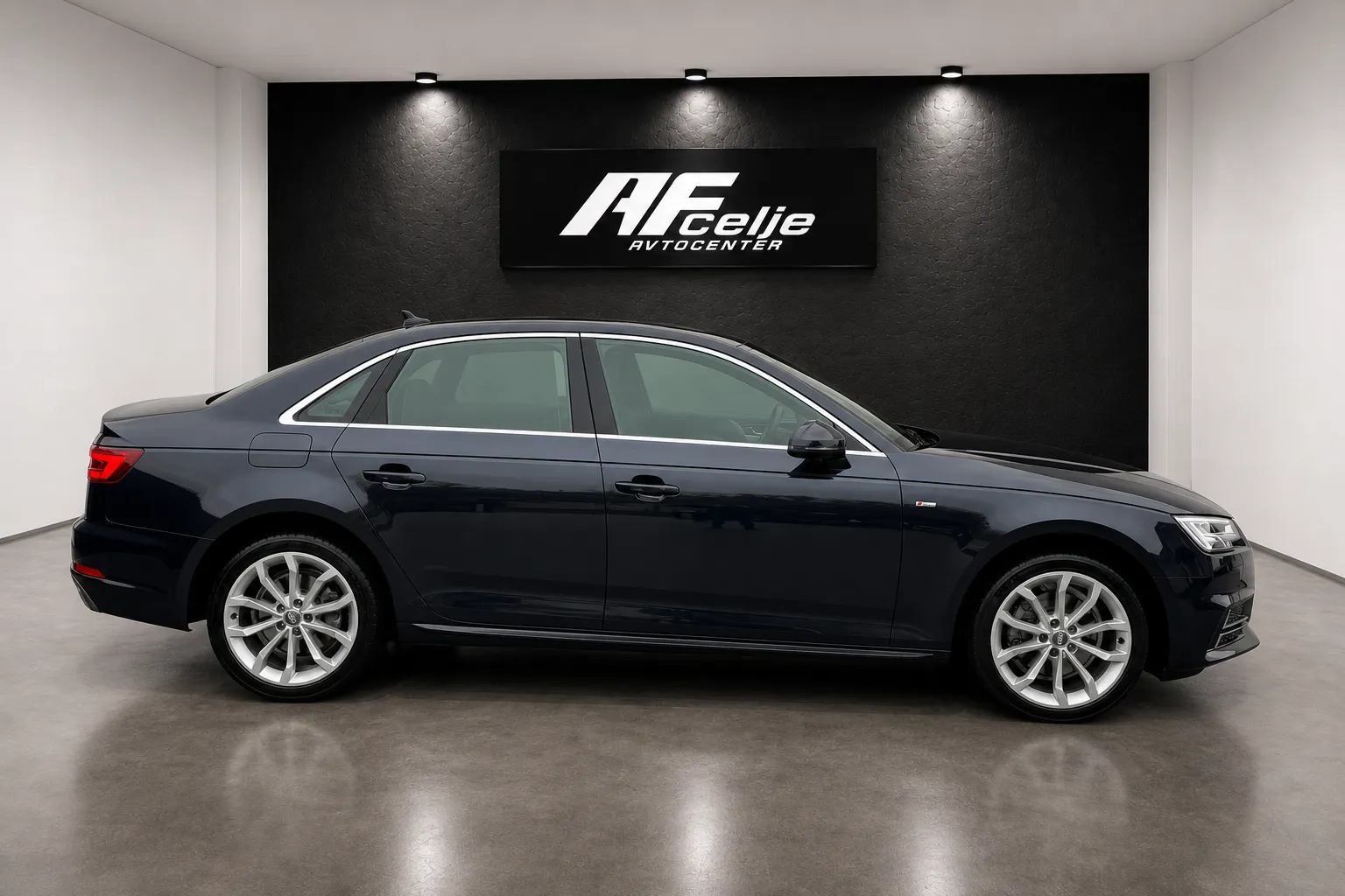 Zunanja slika - Audi A4 - 2.0 TDI-S LINE-XENON+LED-LIZING ZA TUJCE-NAVI- - 4