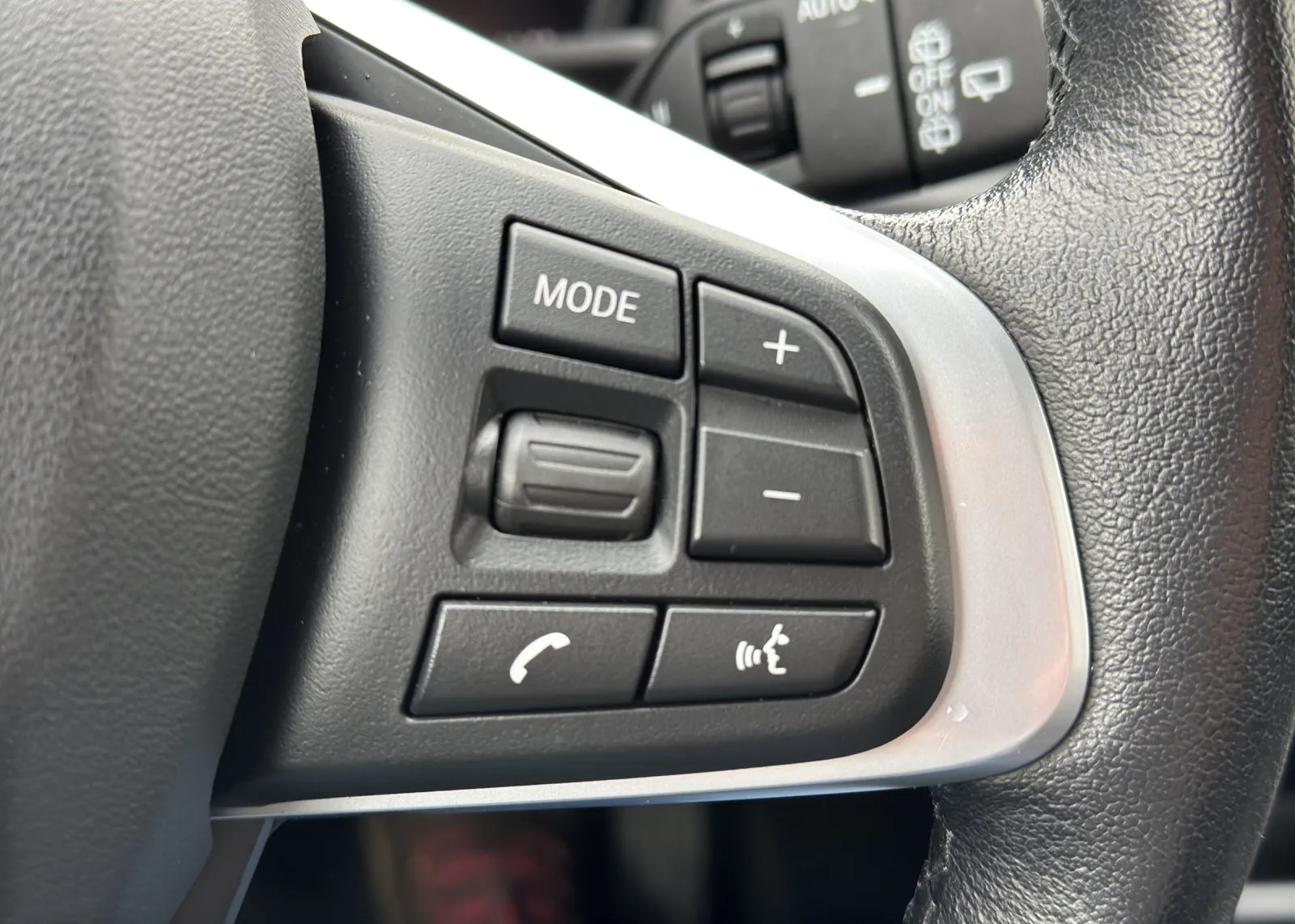 Zunanja slika - BMW 2 Series Gran Tourer - 218d 7 SEDEŽEV+HEAD UP+KAMERA+KEYLESS+ - 15