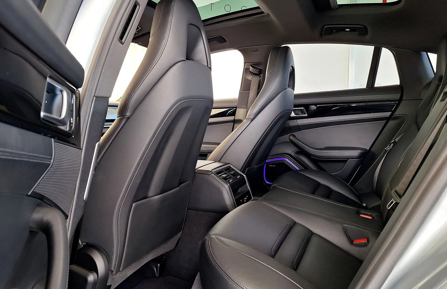 Zunanja slika - Porsche Panamera - 4E-Hybrid Platinum Edition•SOFTCLOSE•AIR•PANO•BO.. - 14