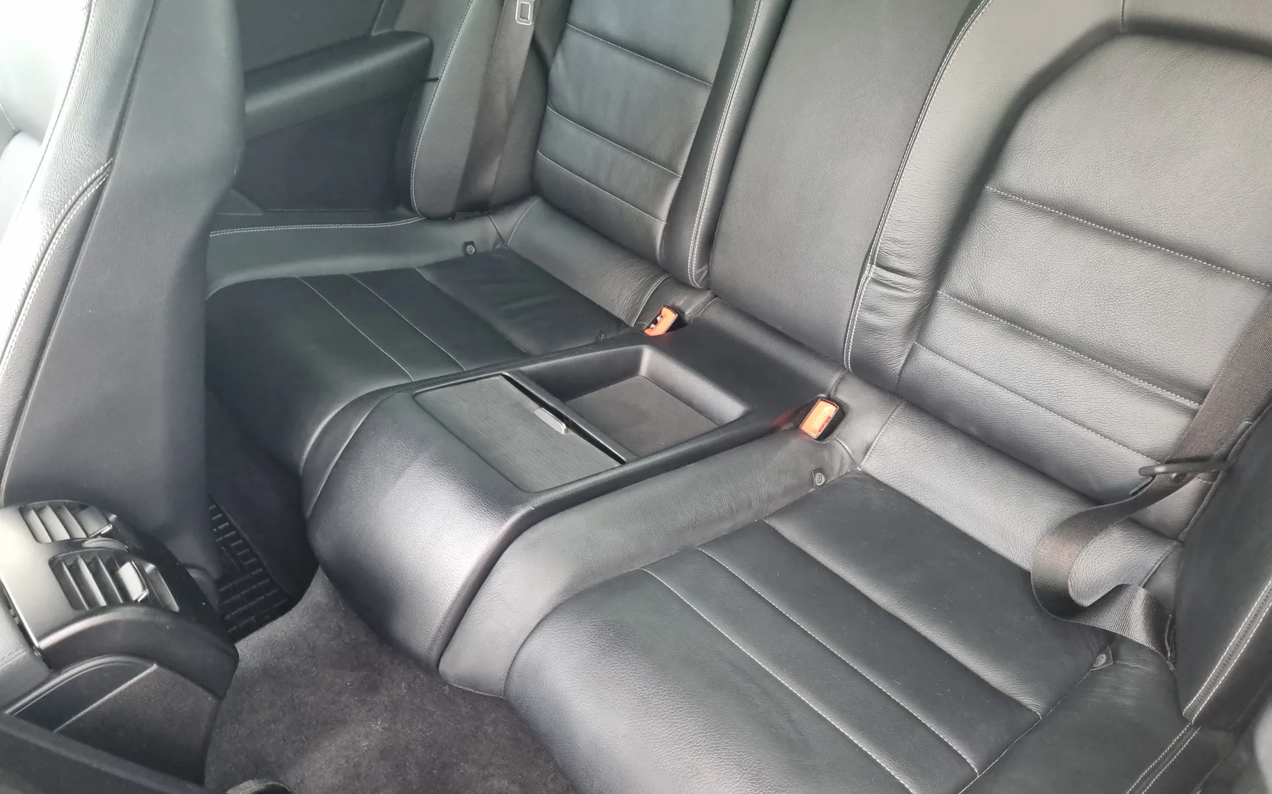 Zunanja slika - Mercedes-Benz E-Razred - E Coupe 250 CDI USNJE,NAVI., BLUETOOTH - 9