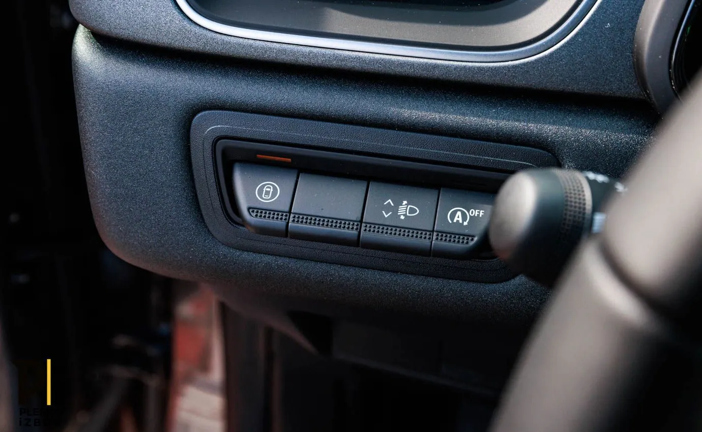 Zunanja slika - Renault Captur - TCe 90 Techno - 8