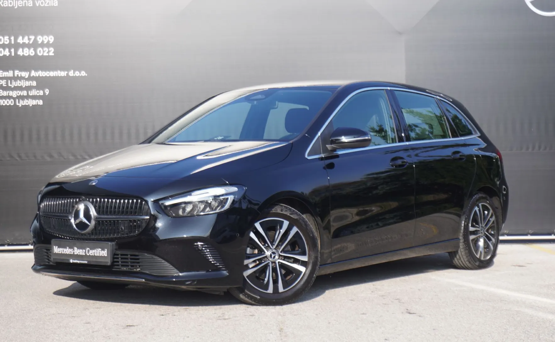 Zunanja slika - Mercedes-Benz B-Razred - B 180 DCT - 3