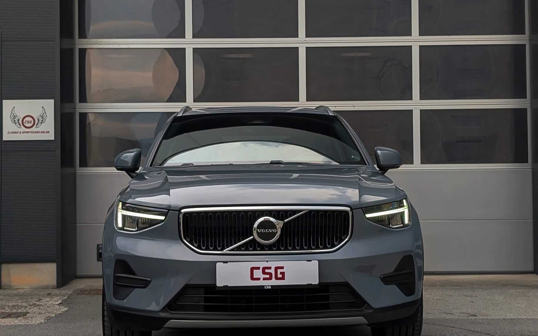 Zunanja slika - Volvo XC40 - B3P - 2