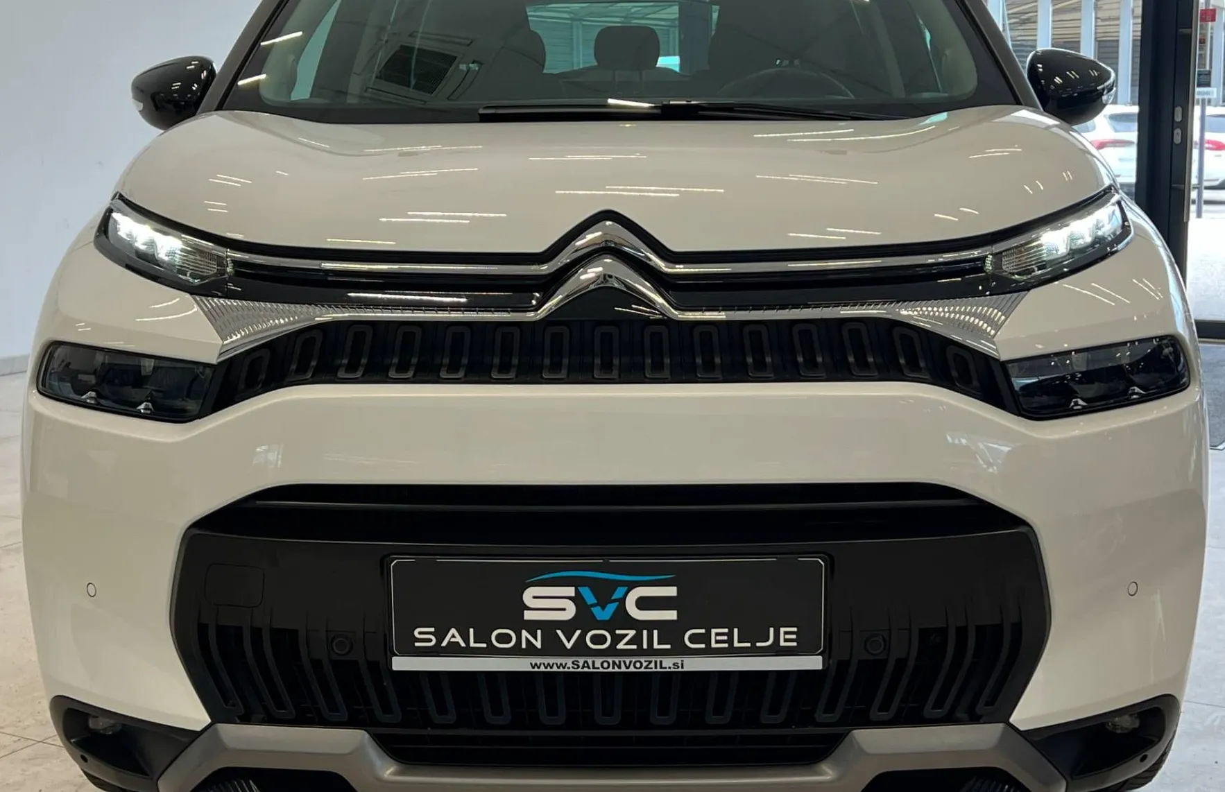 Zunanja slika - Citroën C3 Aircross - 1.2-SHINE-FULL-LED-KAM-MRTVI-KOTI-NAVI-16C - 1