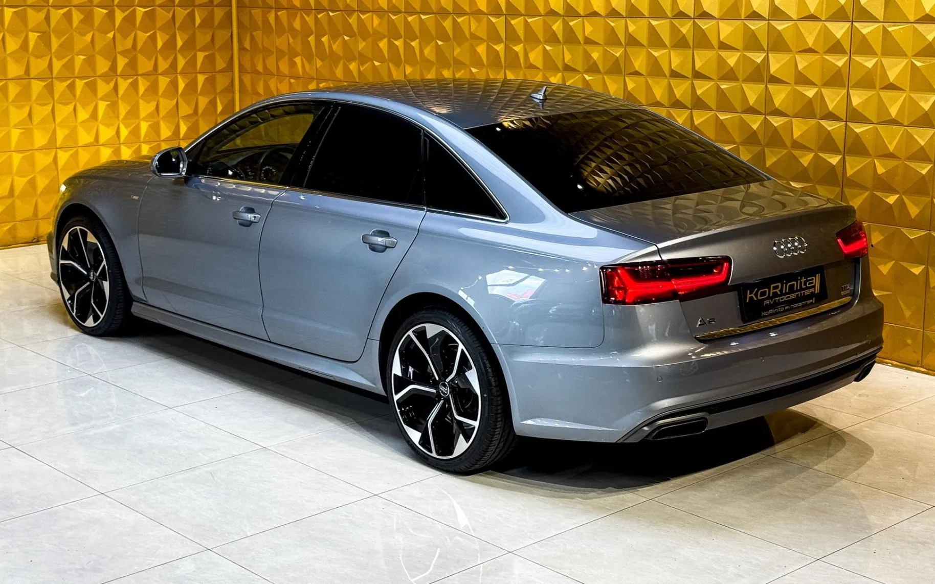Notranja slika - Audi A6 - 2.0 TDI AUT.-GRETJE-NAVI-EL. PRTLJAZNIK - 8