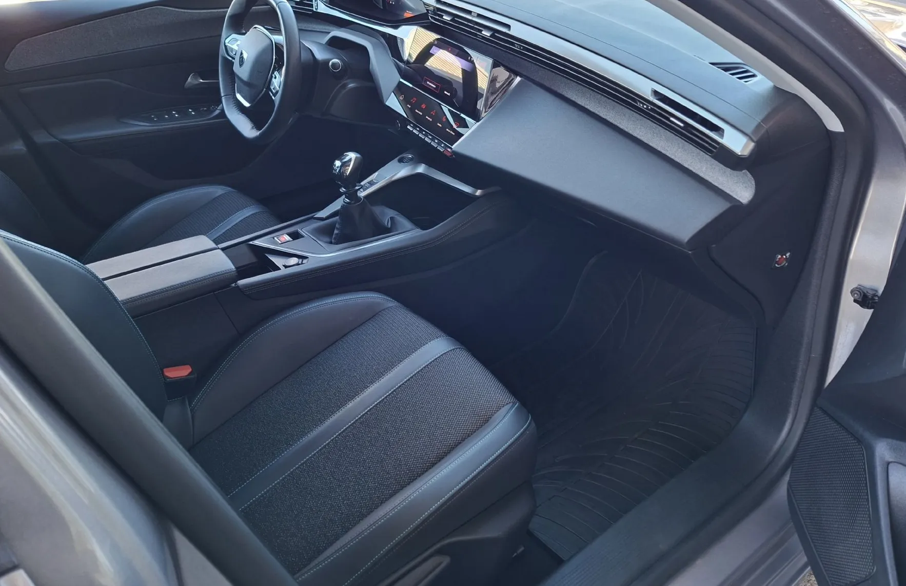 Zunanja slika - Peugeot 308 - 1.2 PureTech 130 STT Allure Pack - 7
