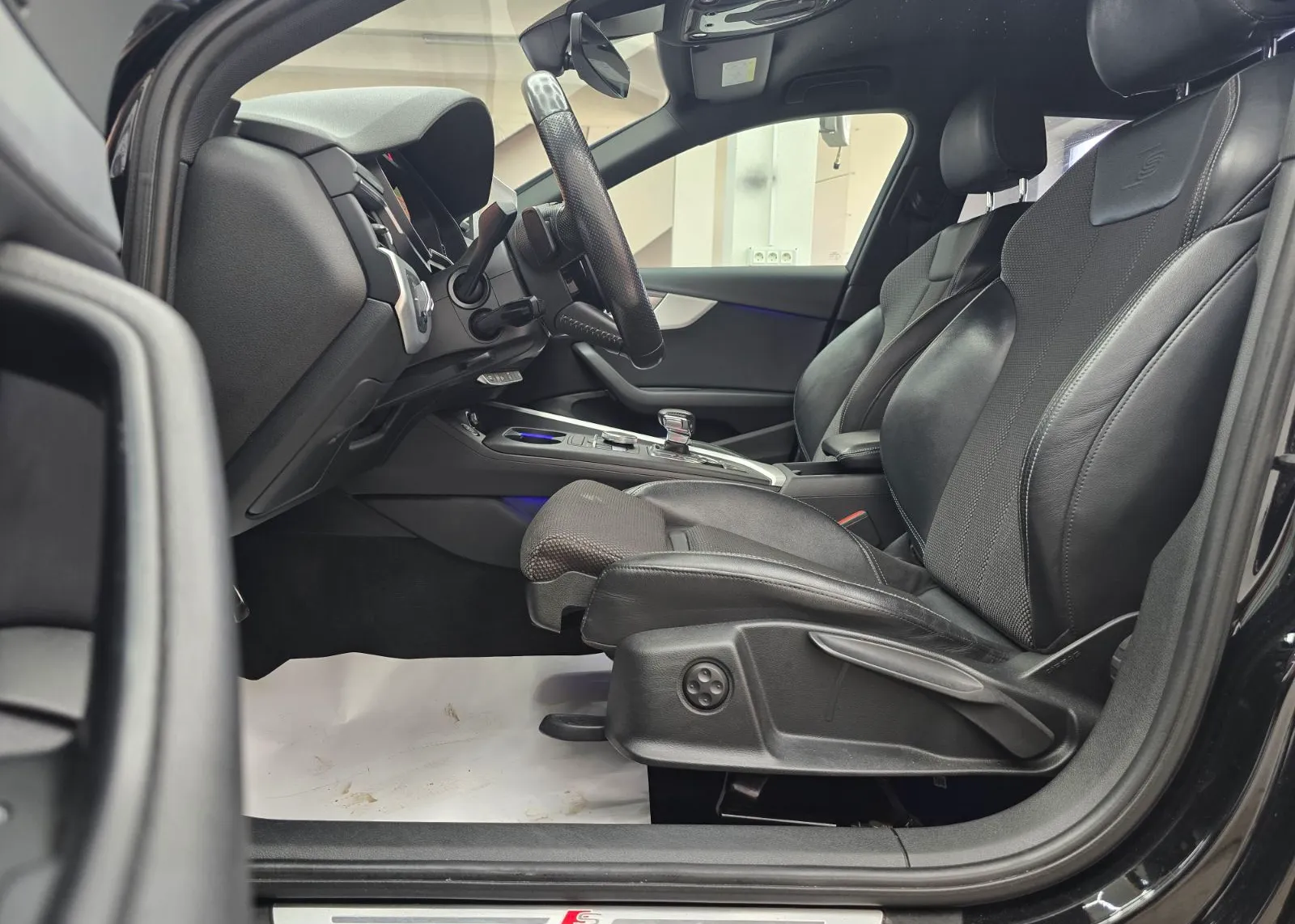 Zunanja slika - Audi A4 - Avant 2,0 TDI Sport S tronic - 7