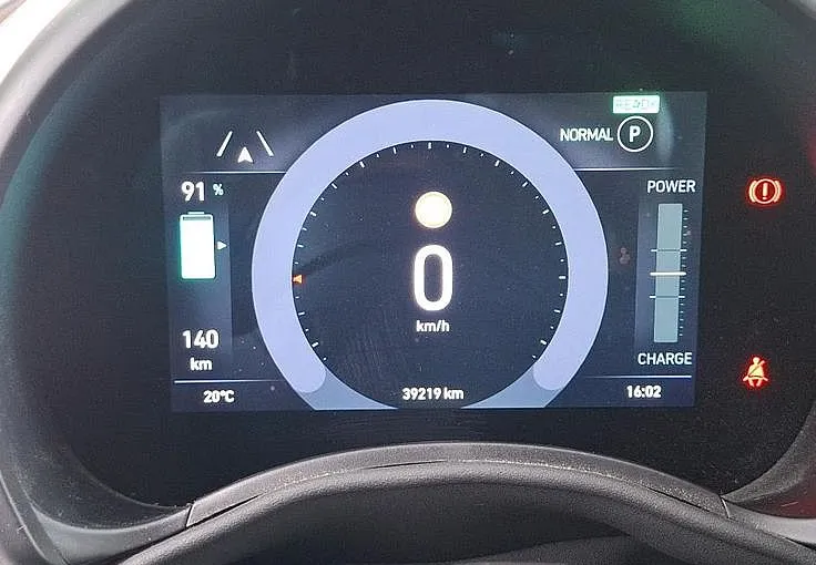 Zunanja slika - Fiat 500 - E 23.8 kWh PACK CONFORT - ODLIČEN - 7