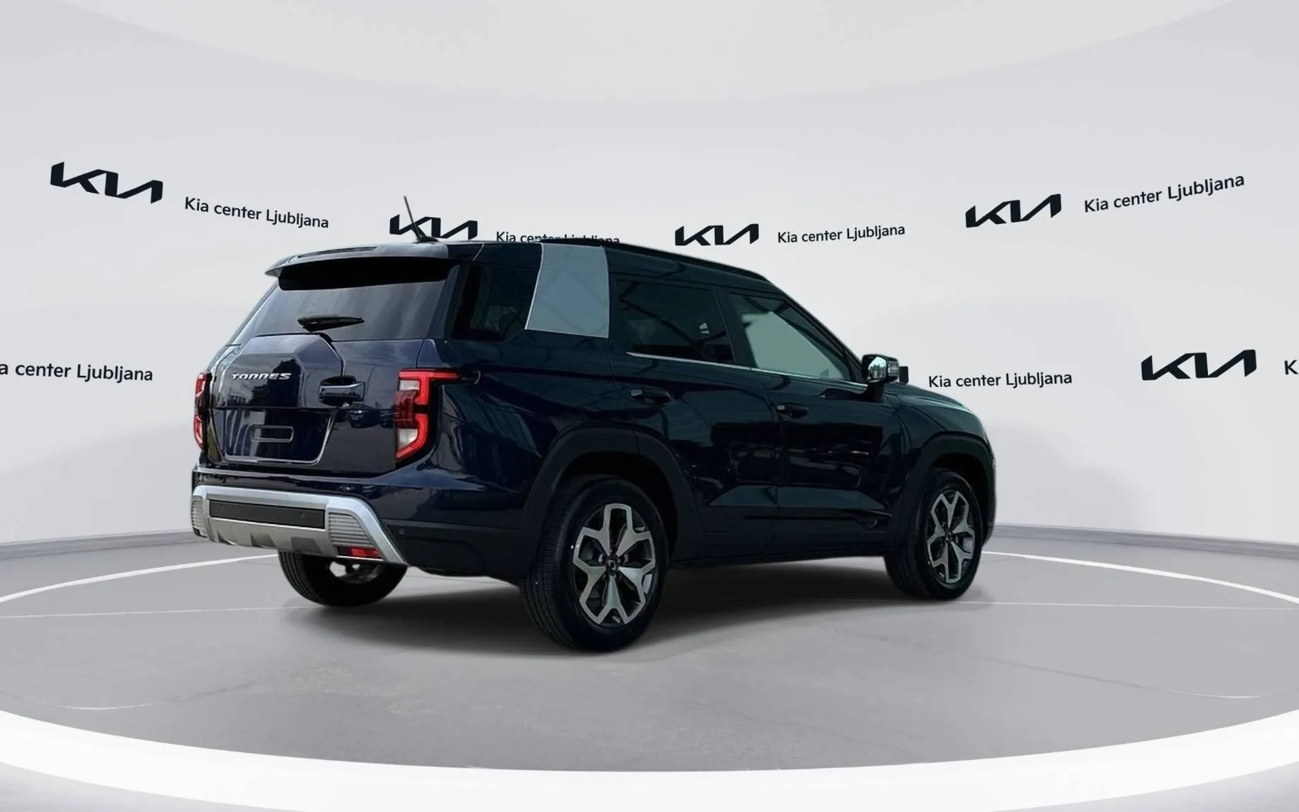 Zunanja slika - KG Mobility Torres - 1.5 T-GDi Special Plus 4x2 A T - 5