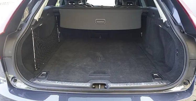 Zunanja slika - Volvo V90 - D5 AWD A Inscription+ACC+19 COL+PRIKLOP+360 KAMERA - 18
