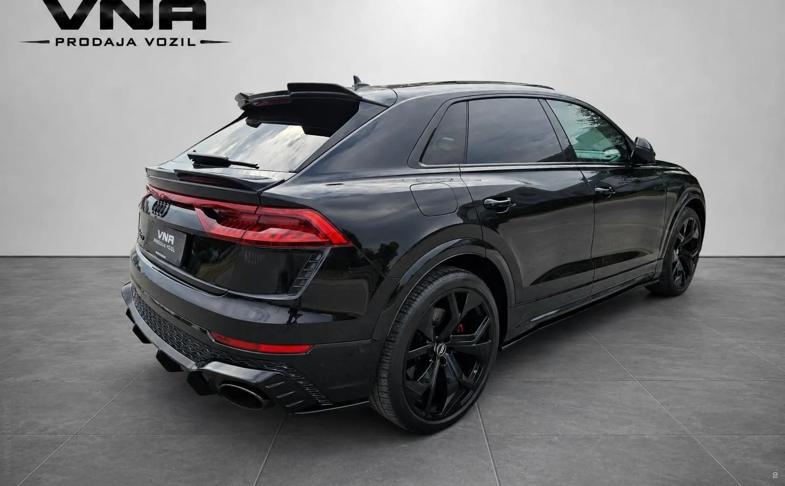 Zunanja slika - Audi RS Q8 - quattro Tiptronic |PANO|RADAR|AERO|ALU23|ZRAK|TOP| - 6