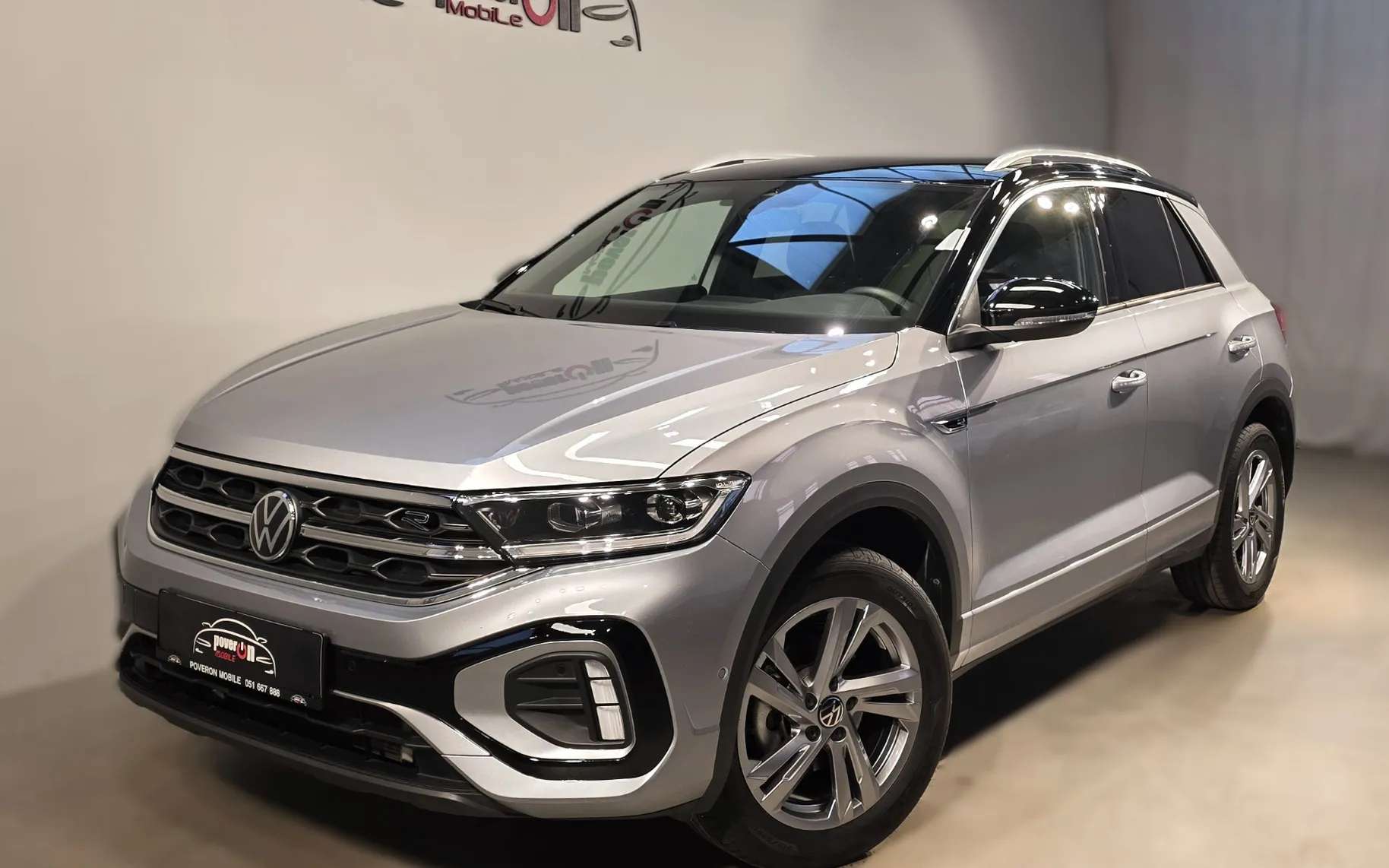 Zunanja slika - VW T-Roc - 1,5 TSI BMT R-Line DSG 1.LAST SLO VIRTUAL KAM iQLED - 1