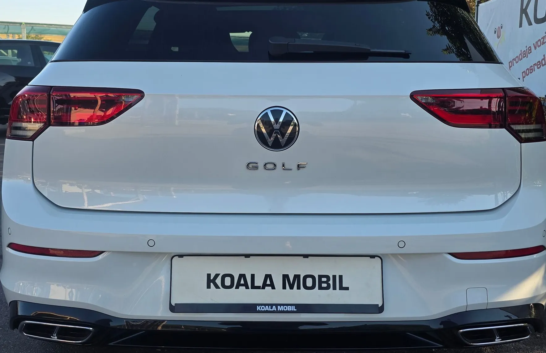 Zunanja slika - Volkswagen Golf - 1.5 TSI R-LINE LED-PANORAMA-ALU19-VIRTUAL-RADAR - 5