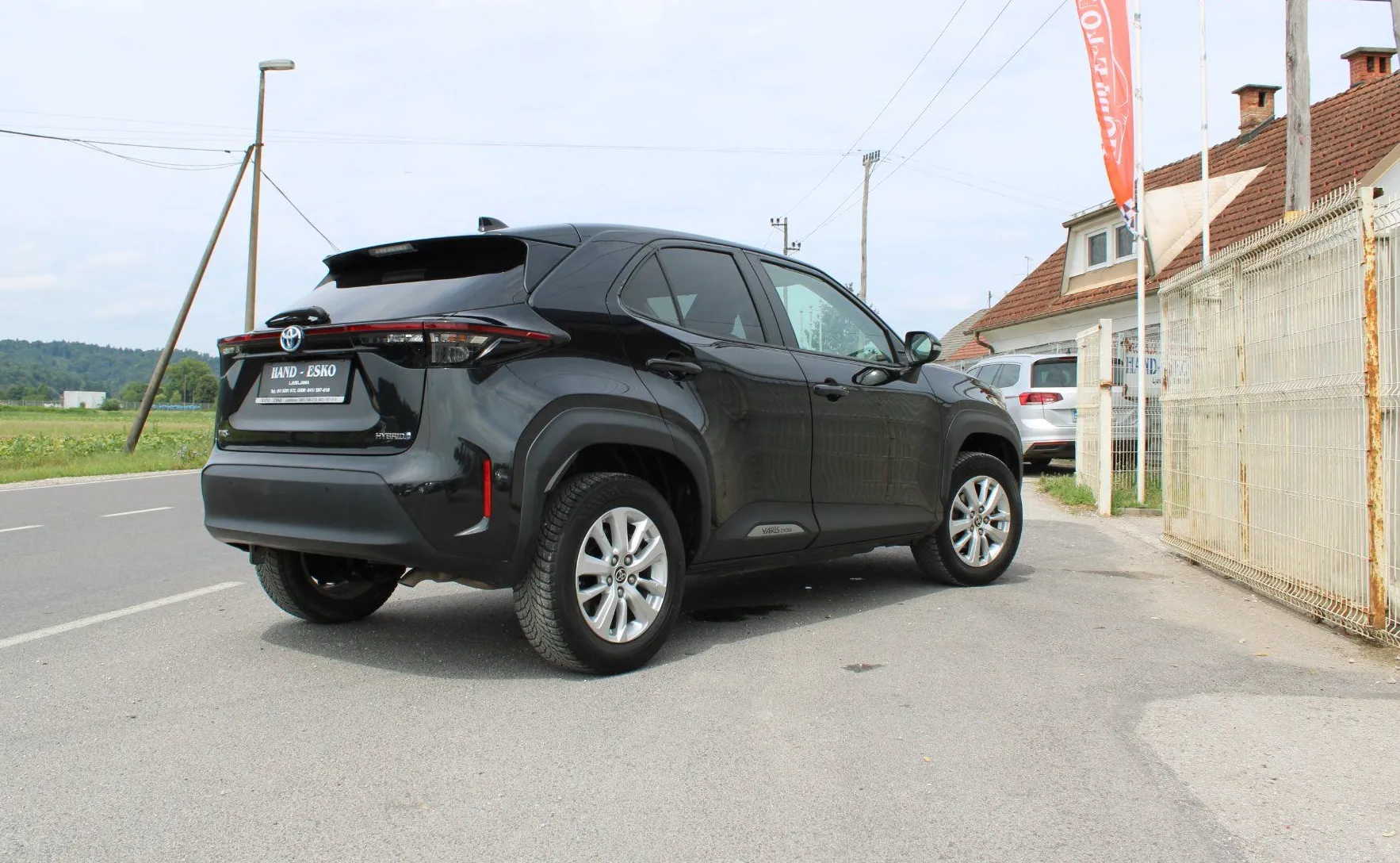 Zunanja slika - Toyota Yaris Cross - Hybrid 1.5 VVT-i Business Avt. - 10