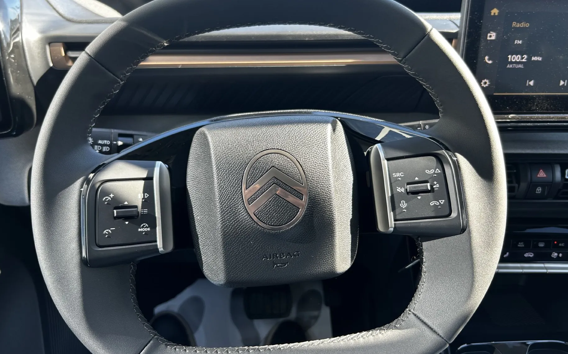 Zunanja slika - Citroën C3 Aircross - Hybrid145 ëDCS6 PLUS - 14