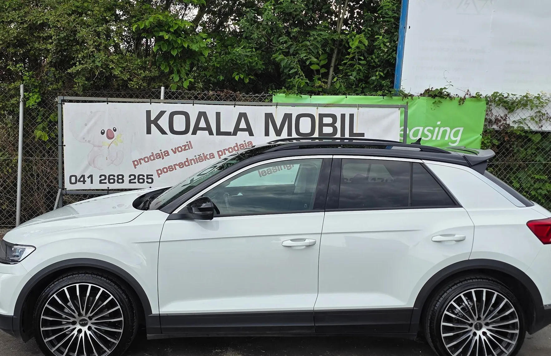 Zunanja slika - Volkswagen T-Roc - 1.6 TDI BMT SPORT LED-VIRTUAL-ALU-PDC - 7