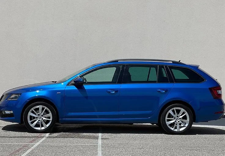 Zunanja slika - Škoda Octavia - Combi 1.5 TSI Style DSG-LED-RACE BLUE-KREDIT - 2
