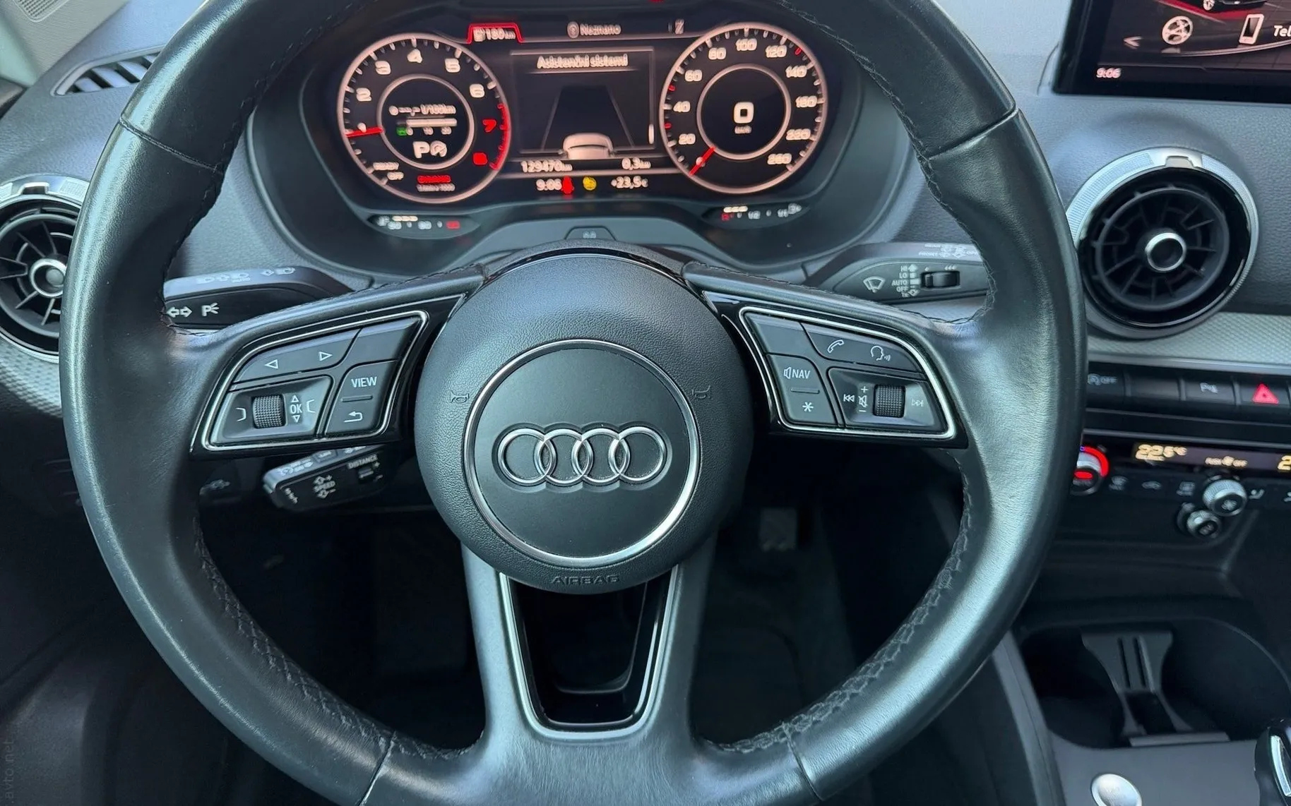 Notranja slika - Audi Q2 - 35 TFSI Advanced S tronic-SLO-ACC-LED-Vlečna klj.. - 8