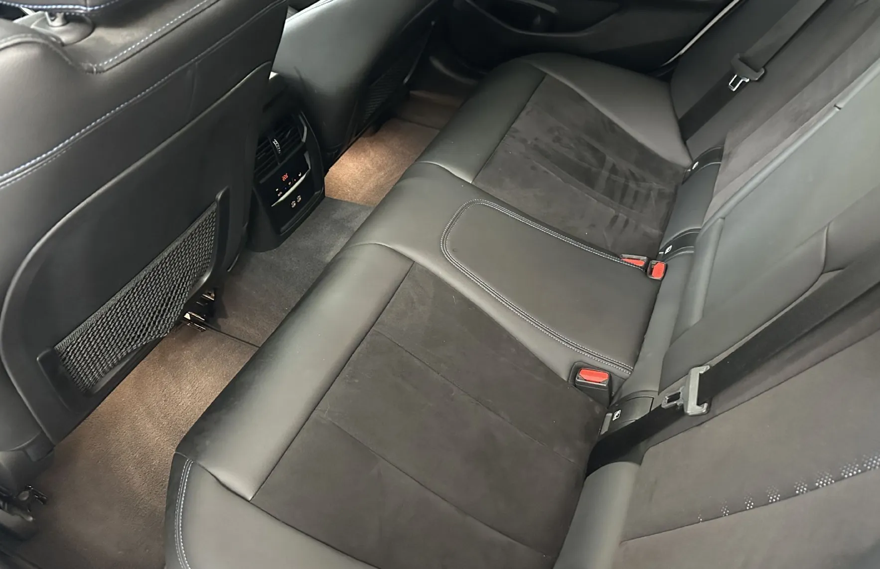 Zunanja slika - BMW Serija 3 - Touring: 330d Avt. M paket.KAMERA.USNJE.LED.SAMO 68.000 - 6