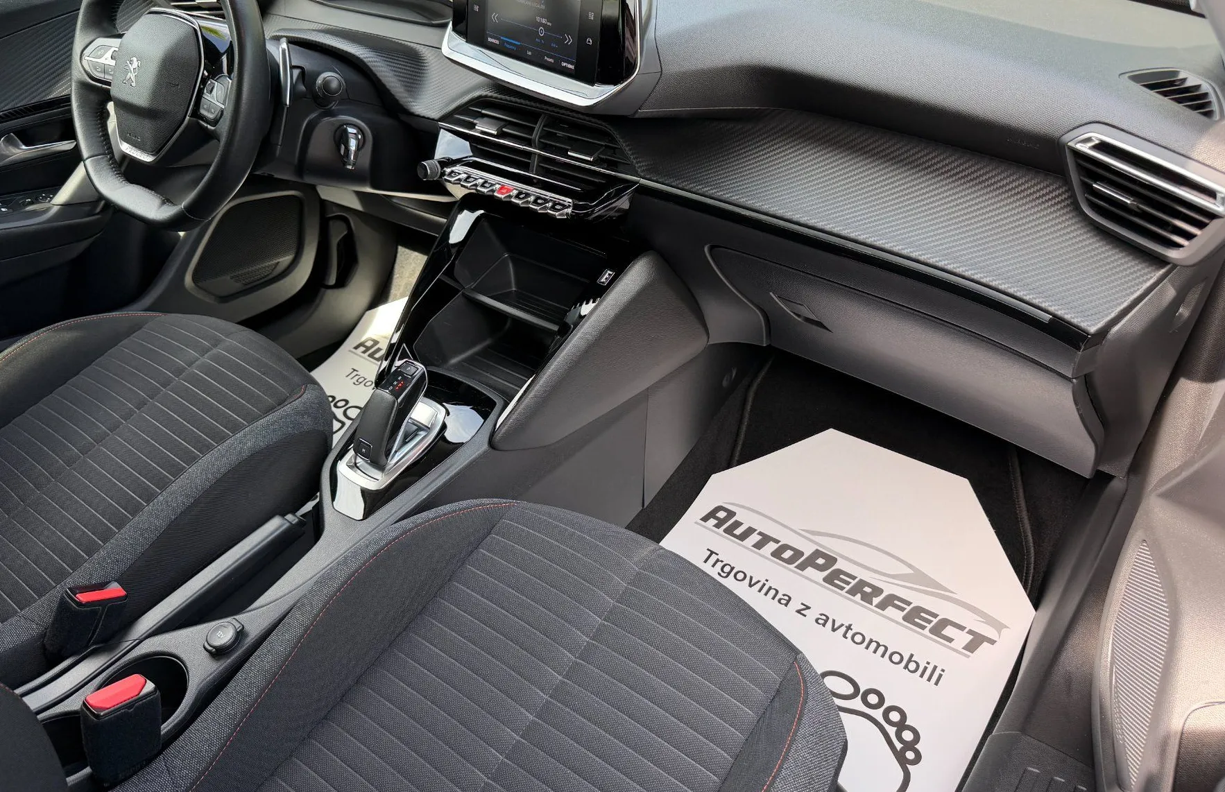 Zunanja slika - Peugeot 2008 - 1.2 |130HP|Active Pack|SLO|1.LAST| - 11