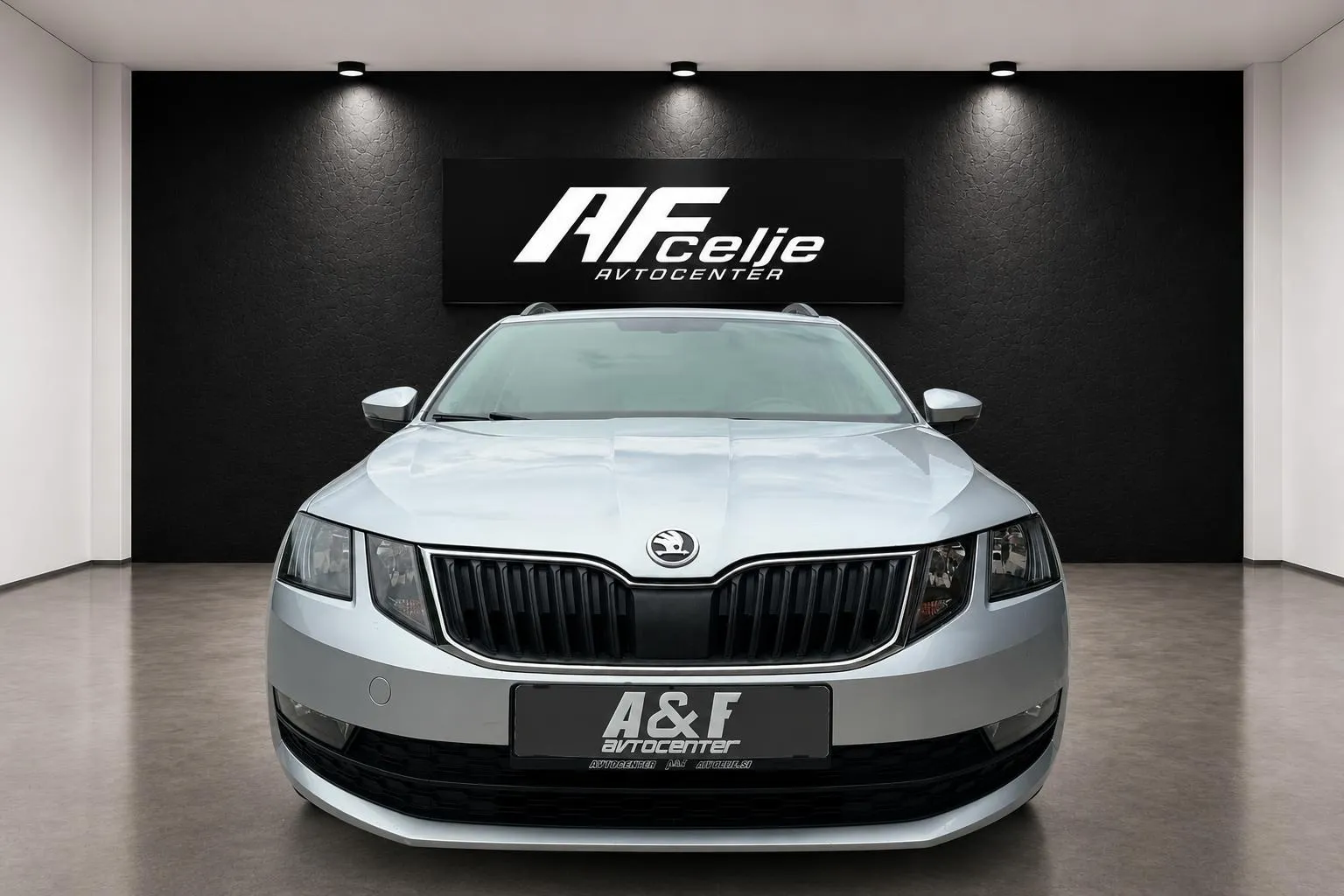 Zunanja slika - Škoda Octavia - 1.6 TDI-DSG-LED-NAVI-LIZING ZA TUJCE-TEMPOMAT- - 2