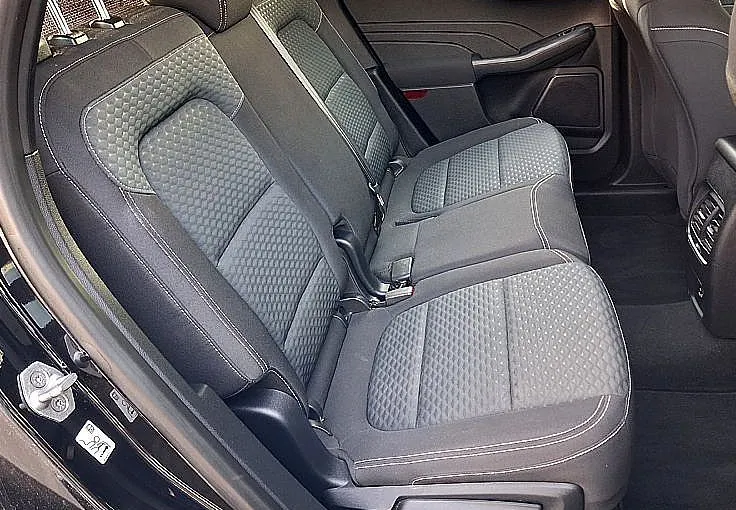 Zunanja slika - Ford Kuga - 2.0 Hybrid  1.LASTNIK - NAVI - ACC - VL.KLJUKA - 10