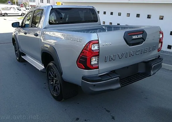 Zunanja slika - Toyota Hilux - MC20 2.8D-4D 4x4 DC INVINCIBLE TSS - 3