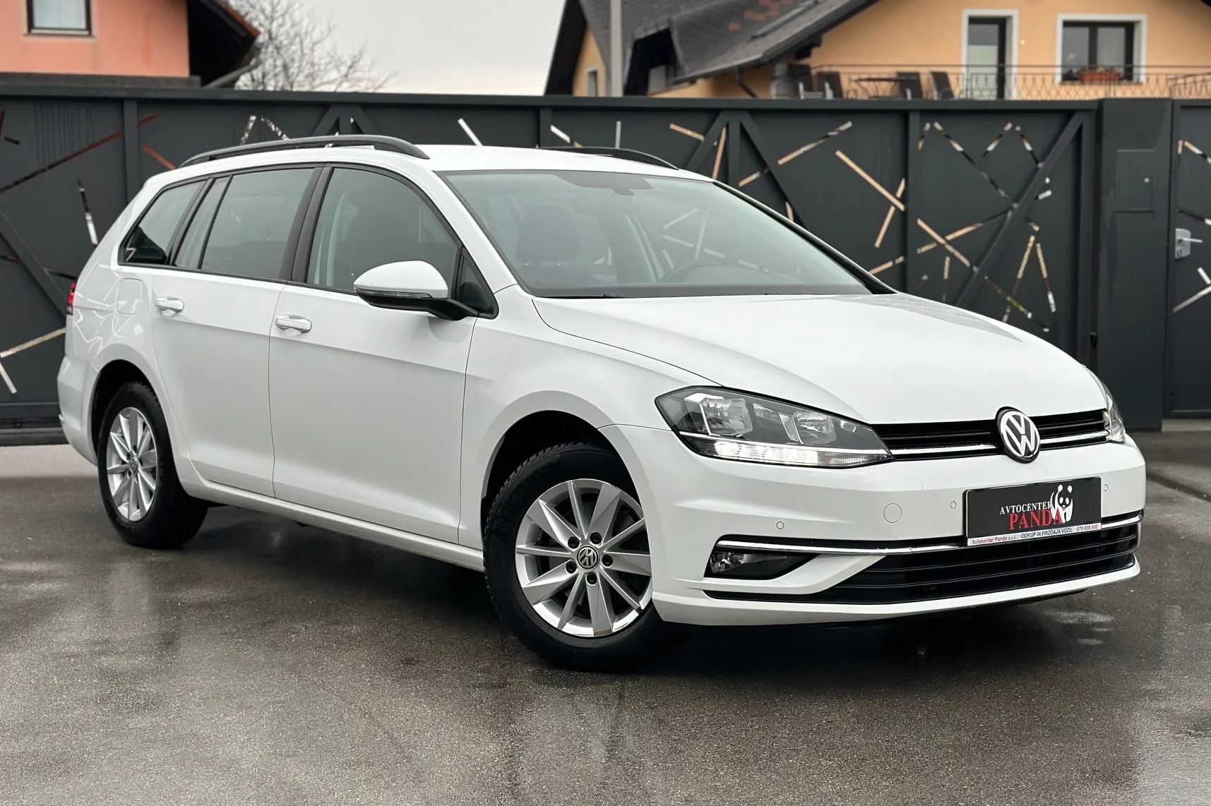 Zunanja slika - VW Golf - Variant 1,6 TDI Comfortline+SLO+1LAST+ACC+KLJUKA+NAVI.. - 6
