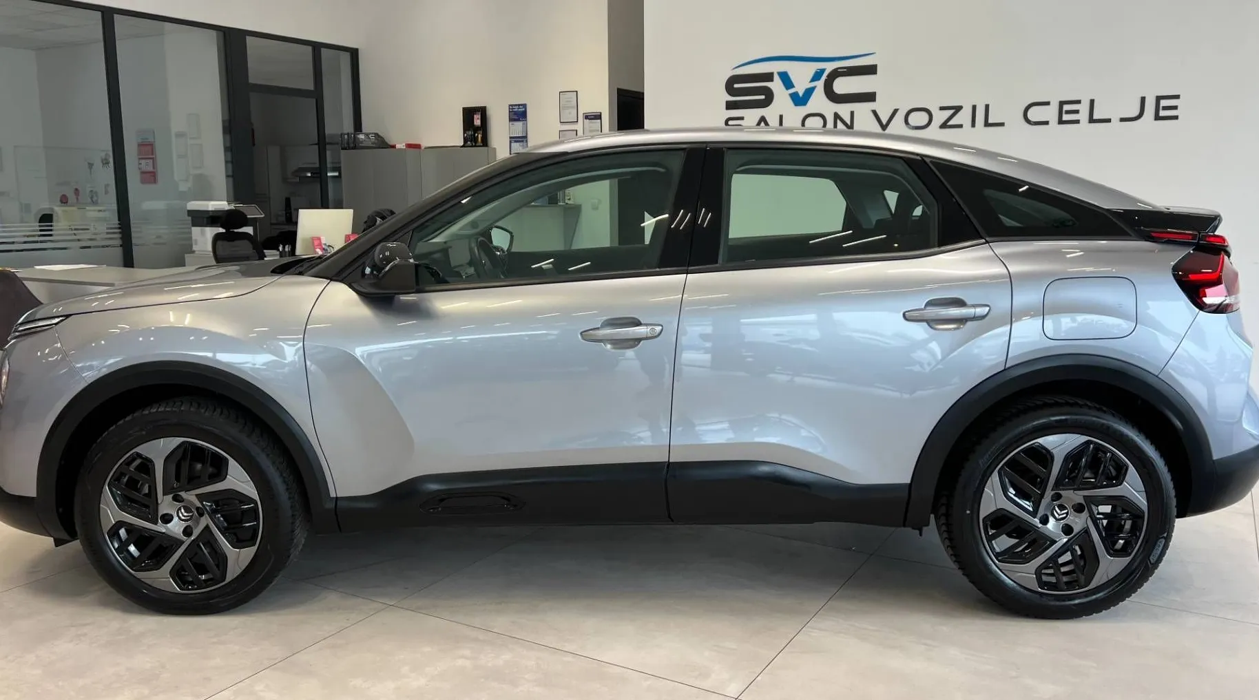 Zunanja slika - Citroën C4 - 1.2-FULL-LED-HUD-GRET-SED-KAM-NAVI-DAB-PDC-17C - 3