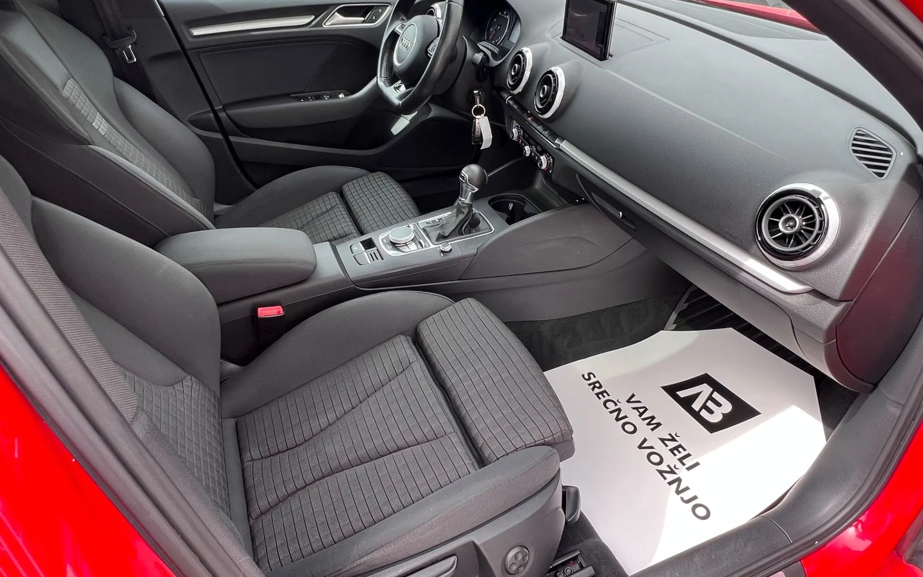 Notranja slika - Audi A3 - ACC+MATRIX+EL.STREŠNO OKNO+S tronic... - 11