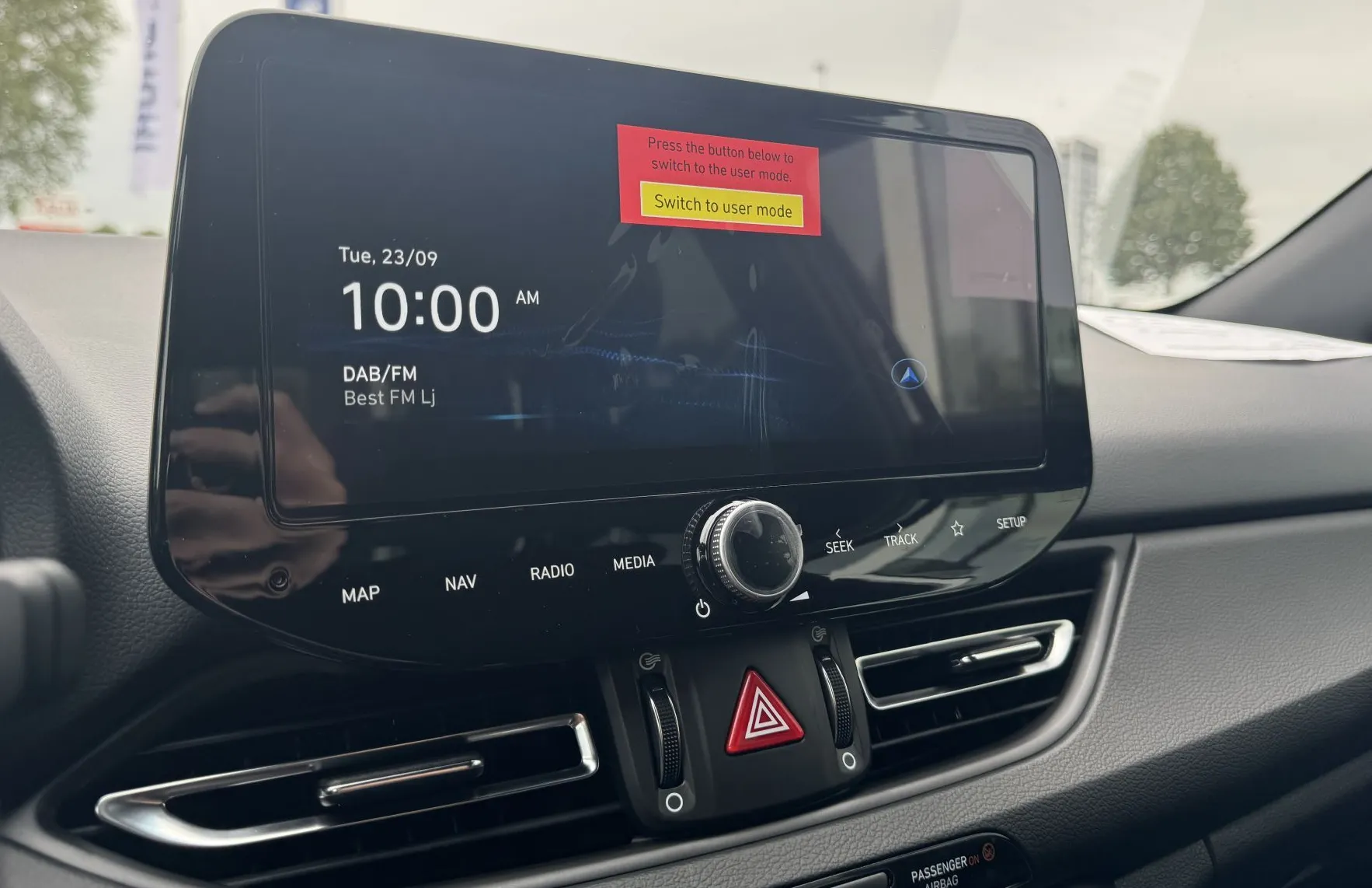 Zunanja slika - Hyundai i30 - 1.5 T-GDI 140 MHEV PREMIUM - 9