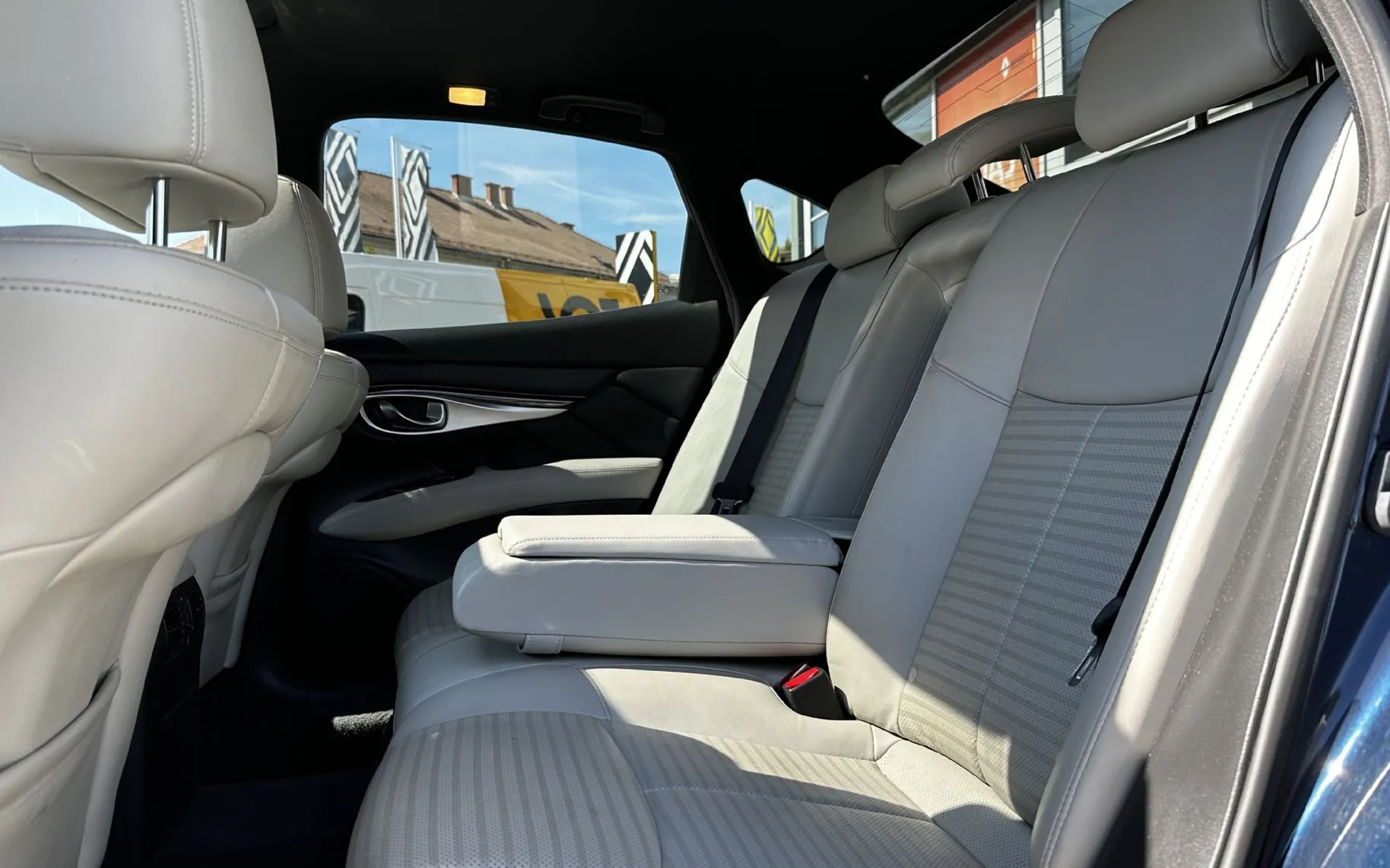 Zunanja slika - Infiniti Q70 - 2.2d Sport Tech Aut. - 8