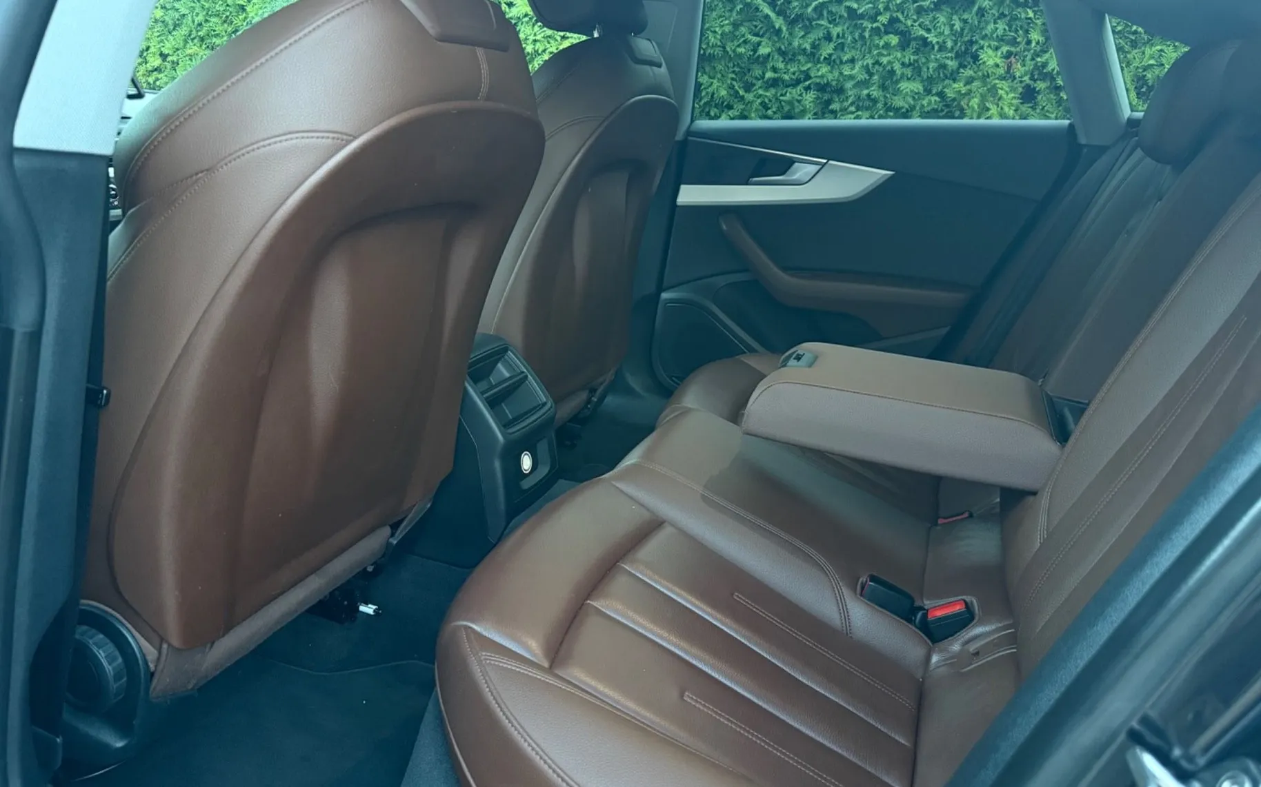 Notranja slika - Audi A5 Sportback - 2.0 TDI-AUT-S LINE-LIZING ZA TUJCE-XENON LED - 10