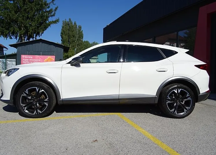 Zunanja slika - Cupra Formentor - 1.5 TSI 150KM - KOT NOV - NAVI - KAMERA - - 3