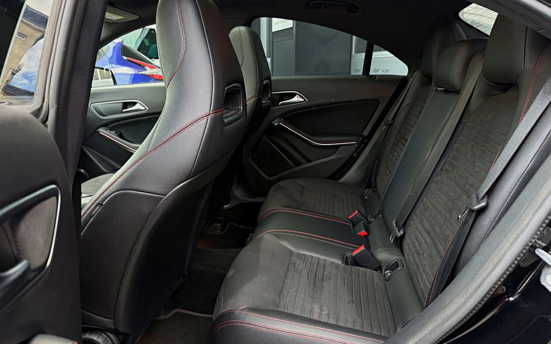 Zunanja slika - Mercedes-Benz CLA-Razred - CLA 220 d Avt. AMG line|PANO|KEYLESS|TEMPOMAT|KAMERA - 10