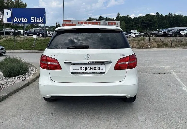 Zunanja slika - Mercedes-Benz B-Razred - 180 CDI LEPA KOMBINACIJA VOZILA - 4