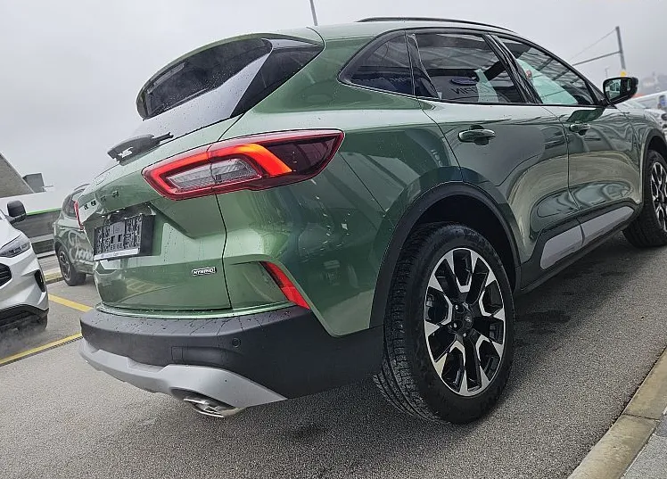 Zunanja slika - Ford Kuga - Active 2.5 132kW FHEV ZALOGA - 8
