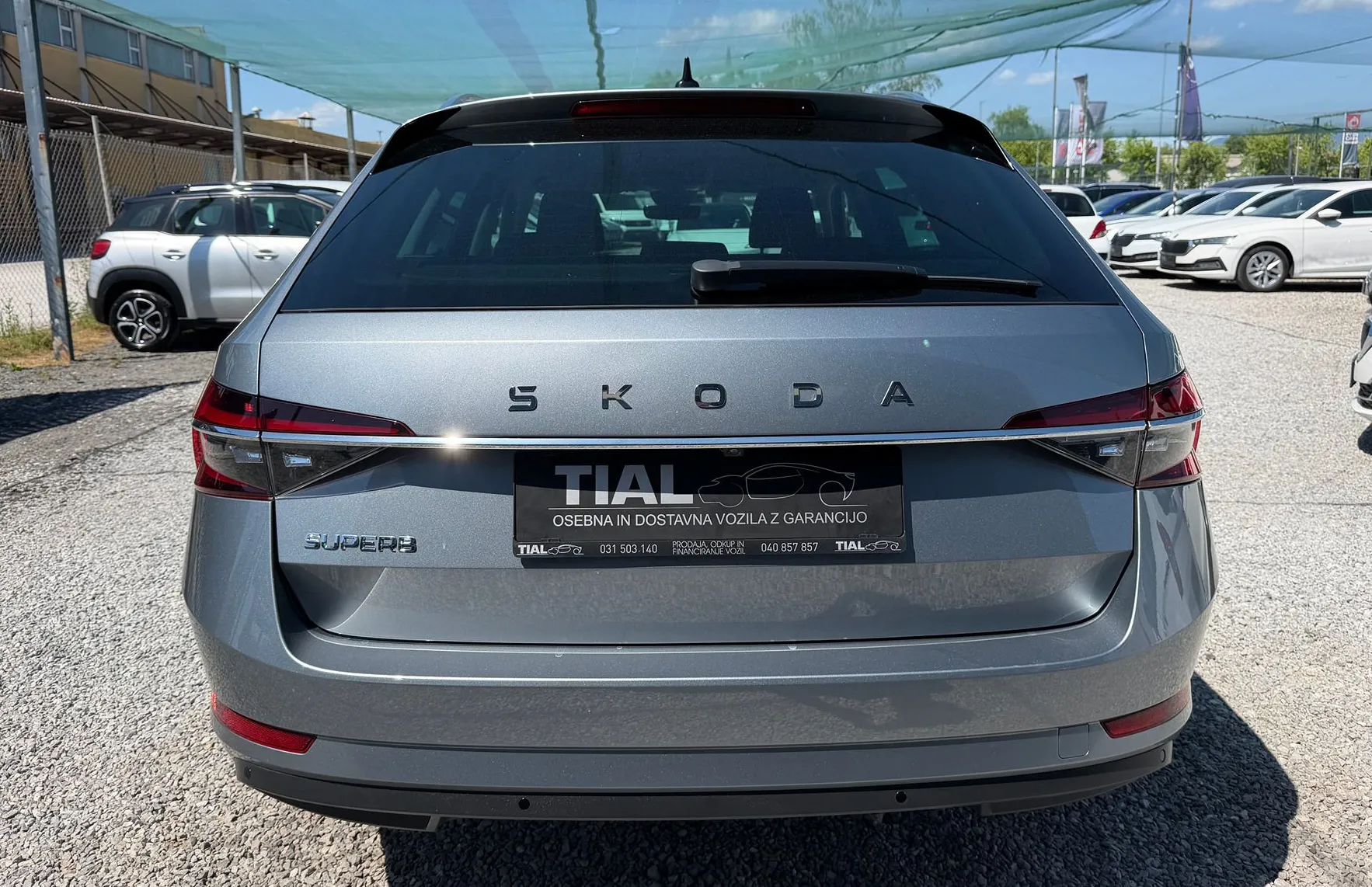 Zunanja slika - Škoda Superb - 2.0 TDI STYLE-18COL-CRYSTAL LED-ACC-MRT.KOTI-KAMER - 6