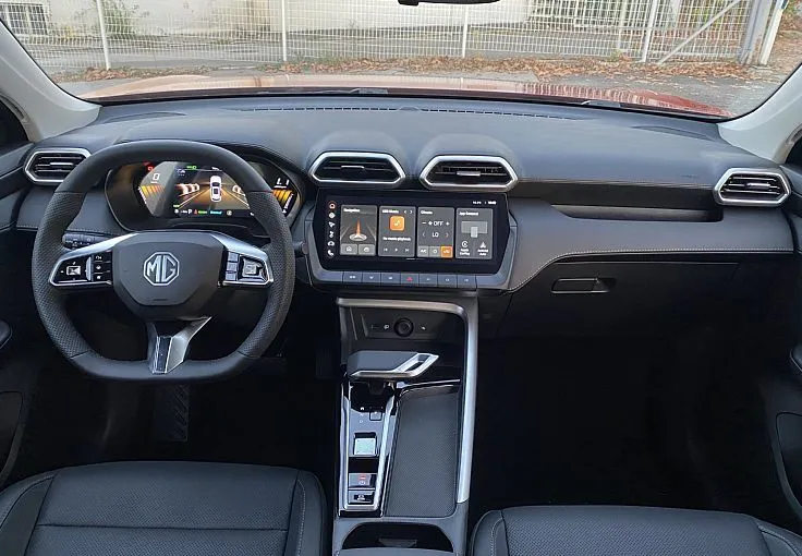 Zunanja slika - MG MG ZS - ZS 1.5L Hybrid Luxury - 5