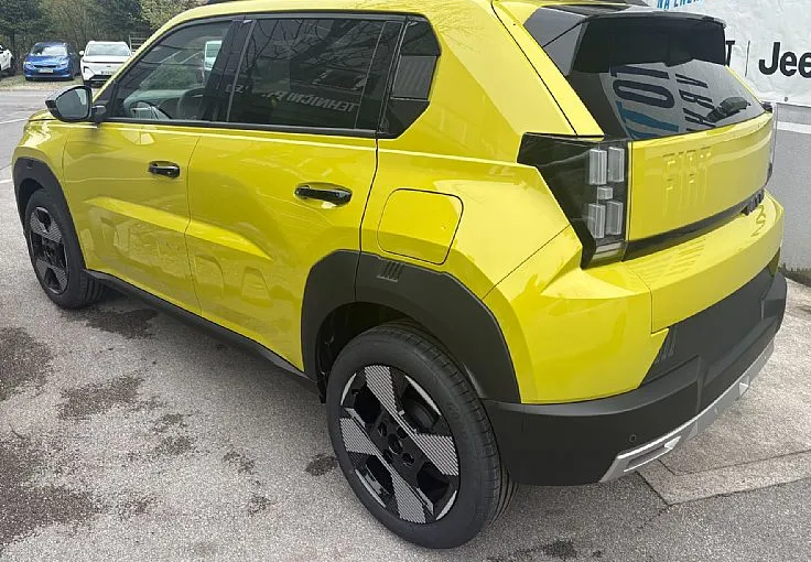 Zunanja slika - Fiat Grande Panda - 1.2 T 100 La Prima - 3