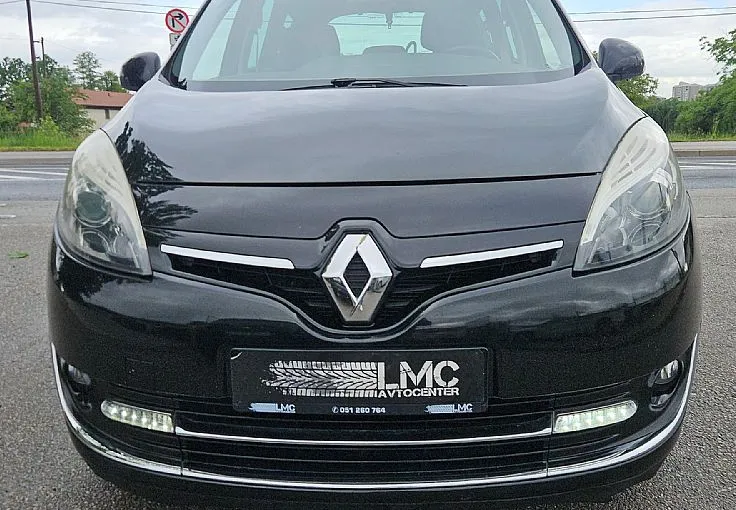 Zunanja slika - Renault Scénic - Grand Scenic 1.6 dCi 131ks °7-SEDEŽEV° °BOSE EDITION° °17-COL° - 2
