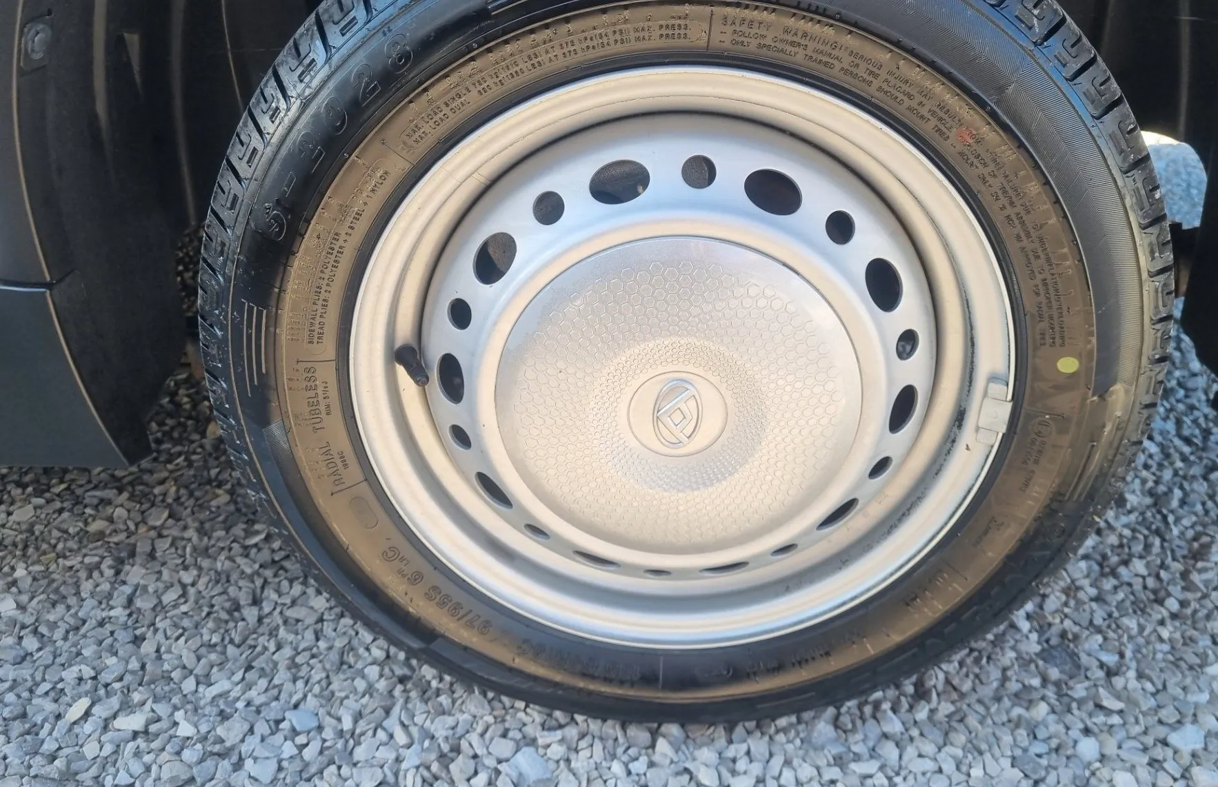 Zunanja slika - MAXUS eDeliver 3 - L2H1 - 19