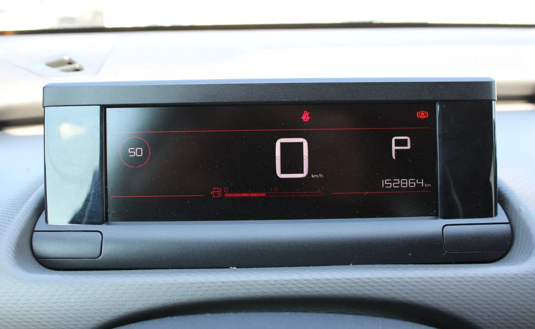 Zunanja slika - Citroën C4 Cactus - 1.2 PureTech 110 Shine Avt._ALU_NAVI_PDC_KAMERA - 20