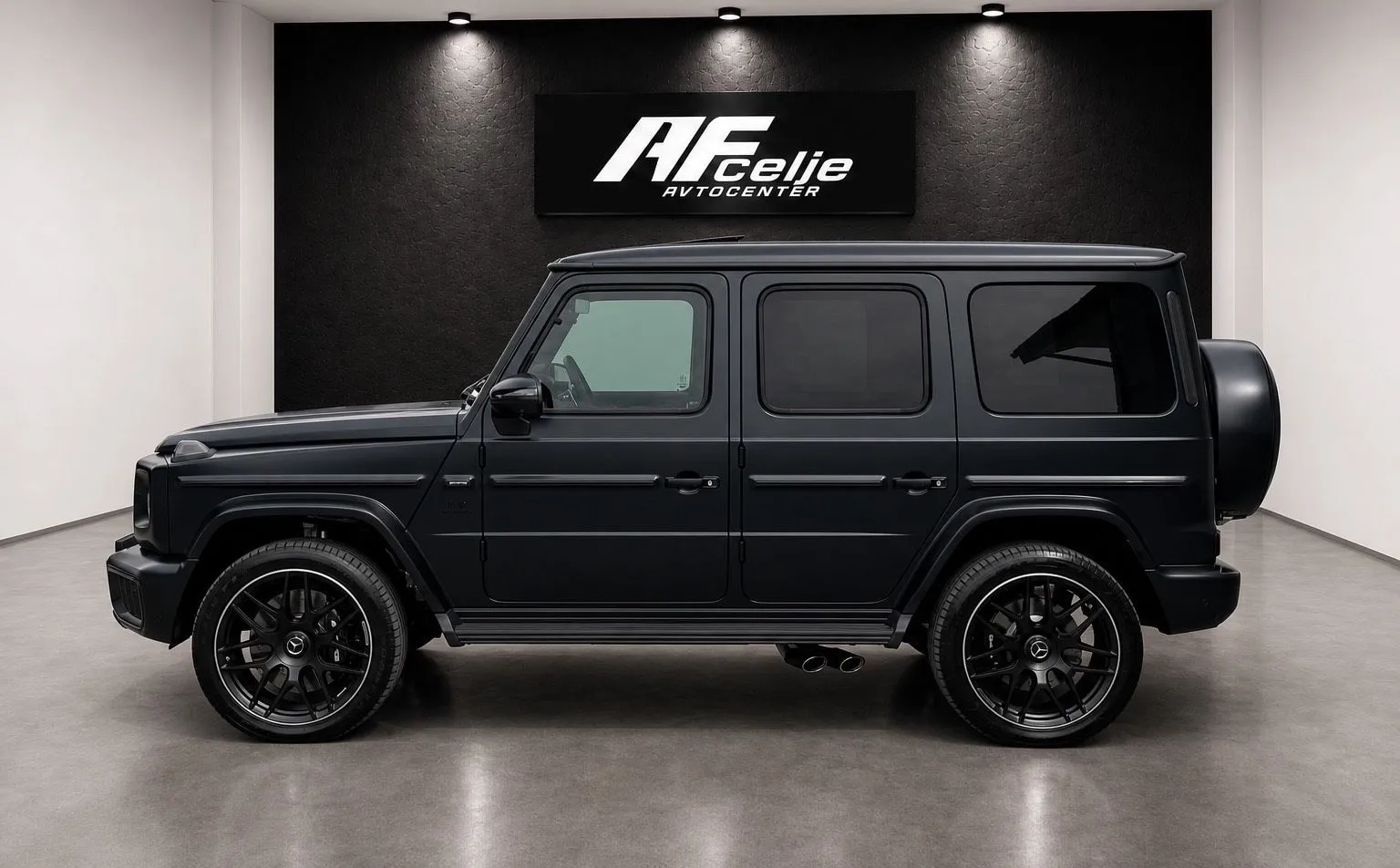 Zunanja slika - Mercedes-Benz G-Razred - G63-AMG-V8-FACELIFT-MANUFAKTUR-MASAŽA-KEYLES- - 6
