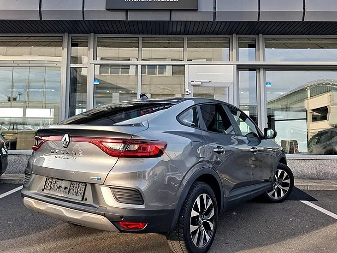 Zunanja slika - Renault Mégane Conquest - Megane Conquest 1.6 E-TECH HEV 1.LASTNIK - SLO - NAVI - LED - PDC - 7