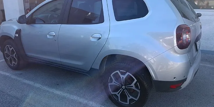 Zunanja slika - Dacia Duster - 4x4 dCi 115 Prestige - SLO poreklo - 3