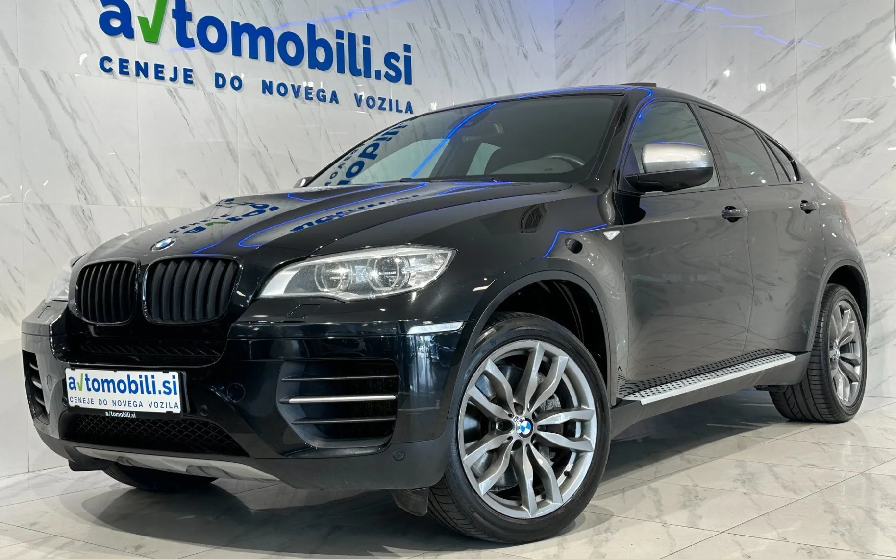Zunanja slika - BMW serija X6: - M50d xD|Pano|Kamera|Memory|HUD|Gretje|Garancija|.. - 1